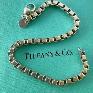 TIFFANY & Co. 925 Sterling Silver 4mm Venetian Link Box Chain 7.5" Bracelet